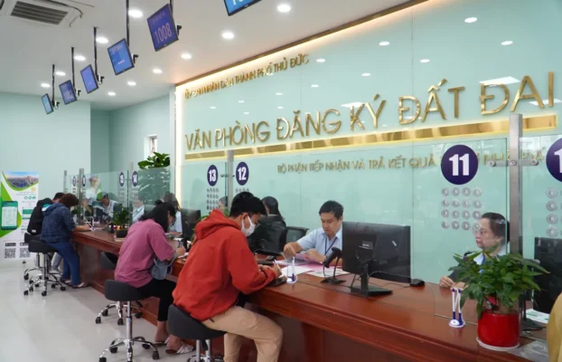 Người dân đã có thể làm thủ tục nhà đất ngay trên điện thoại